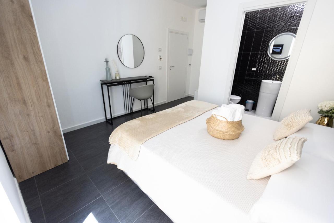 Lena Suite Bari Vecchia Extérieur photo